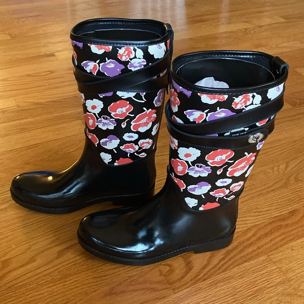 BNWT Coach Black Rain Boots with Red, Purple & White Floral Print - Picture 15 of 16